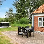 Prázdninový dům Marlise - 2-5km From The Sea By Interhome *