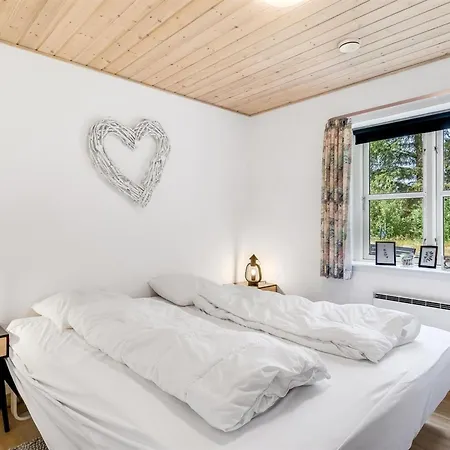 Vakantiehuis Marlise - 2-5km From The Sea By Interhome Nørre Nebel